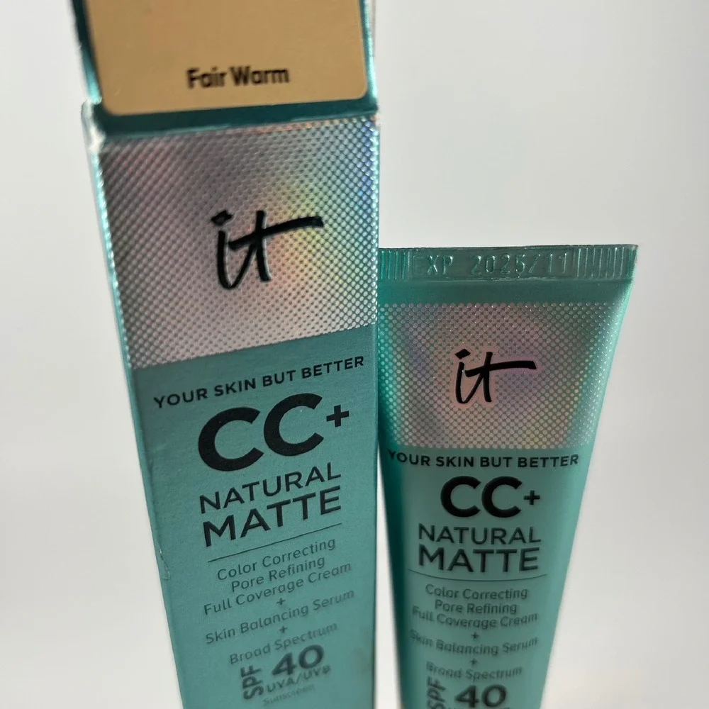IT Cosmetics CC+ Natural Matte Foundation -‎ Fair Warm SPF 40 - 1.08oz EXP 11/25